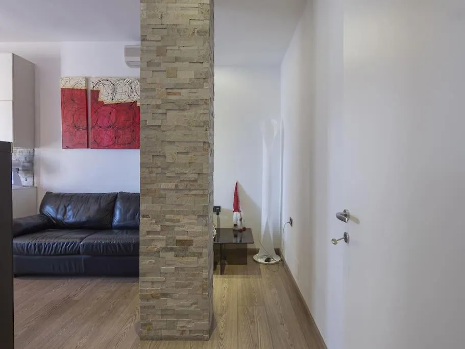 Apartment Youhosty - Losanna36 Milan